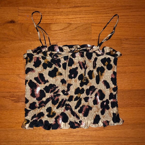 Cotton Candy Tops - Cheetah crop top Cotton Candy Tops - Cheetah crop top